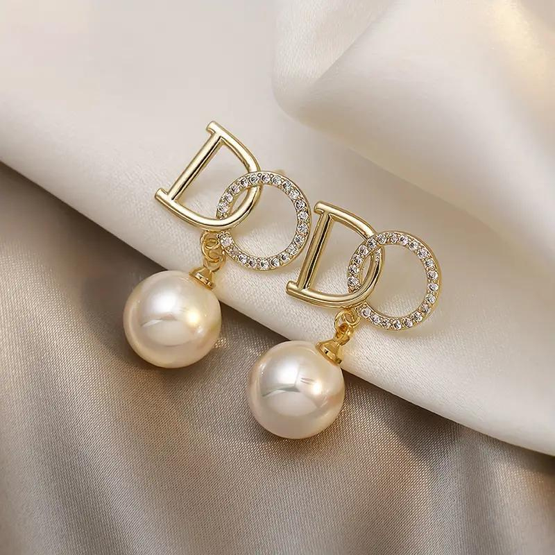 Levoire | Boucles D'Oreilles En Perles Pendentifs En Lettres De Perles Élégants
