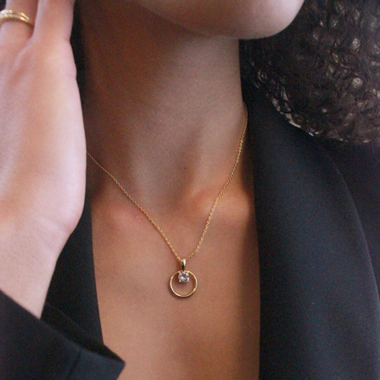 Levoire | Octavia orné d'un cristal autrichien de très haute qualité - Livraison Offerte Plaqué Or 18k