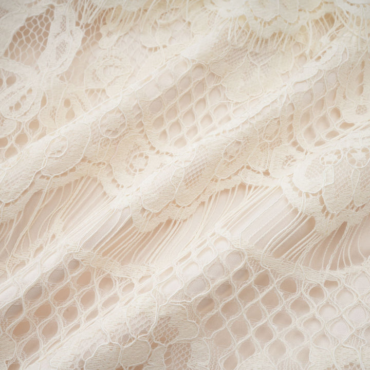 Levoire | Off White Nœud Motif Fleuri Blouse