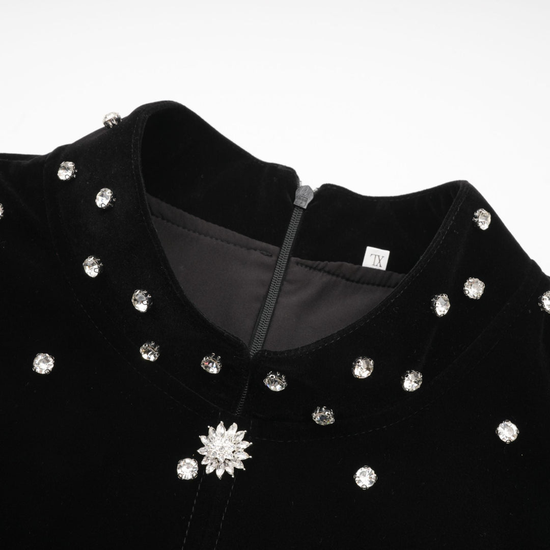 Levoire | Robe Midi En Velours Noir Ornée