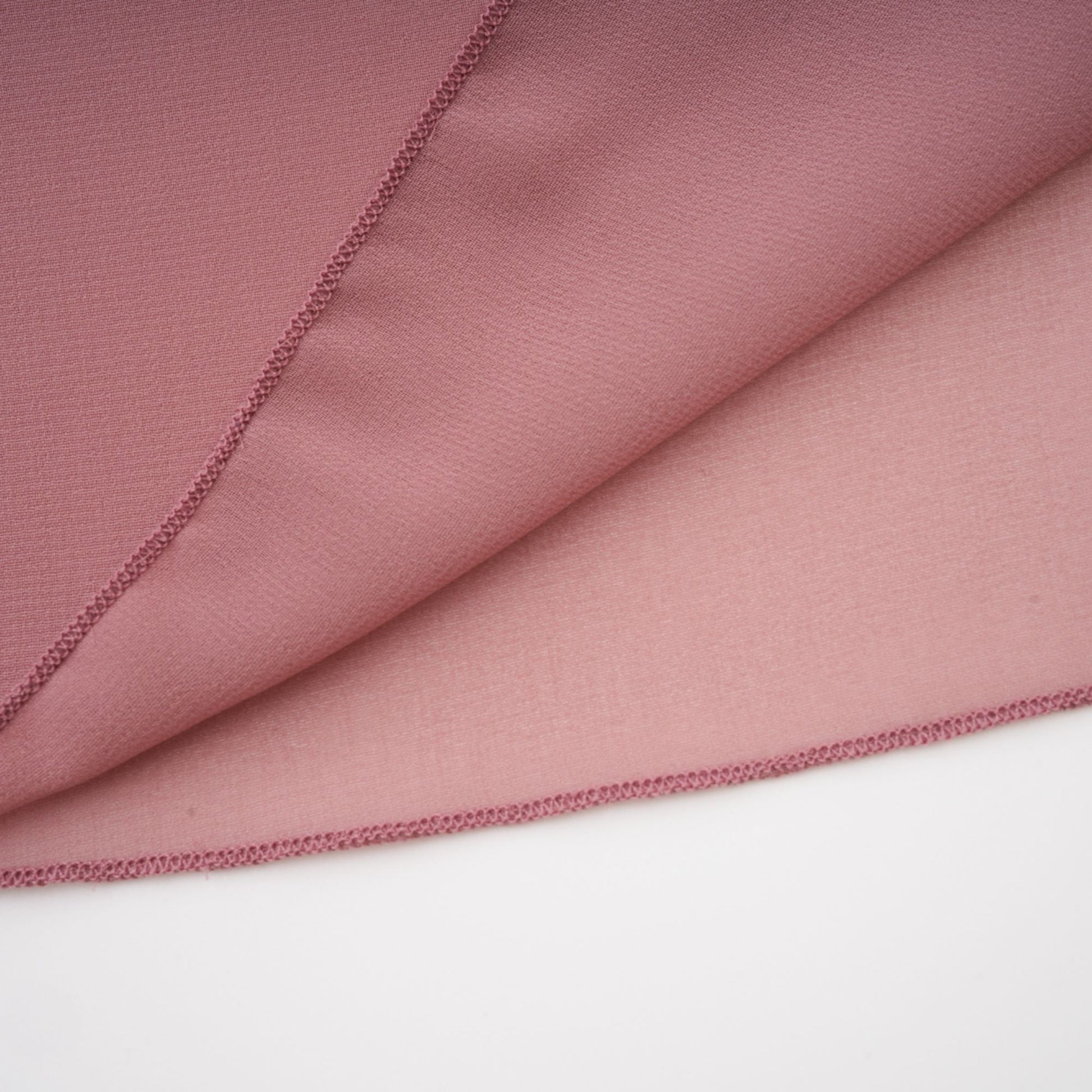 Levoire | Robe Midi Plissée Faux Fleur