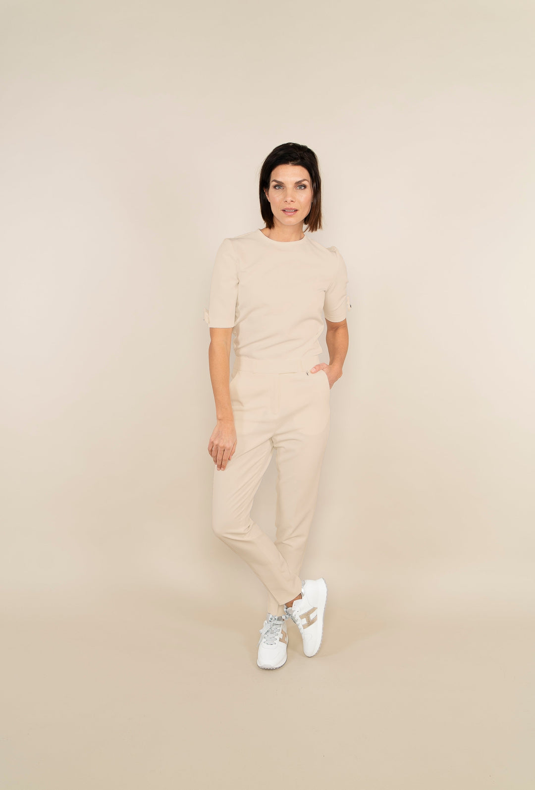 Levoire | T-Shirt Fantaisie Avec Nœuds Dans Différentes Couleurs