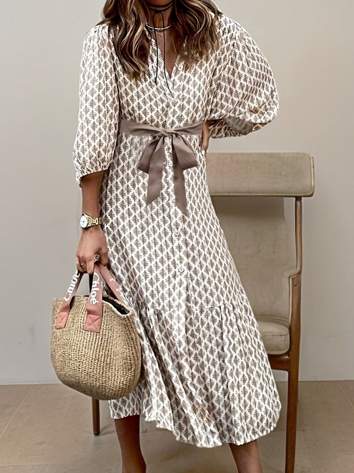 Levoire | Robe Élégante À Boutons Avec Détail En Nœud