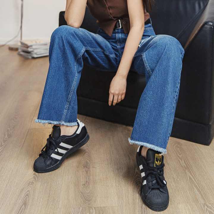 Levoire | Jeans Droit Vintage À Clous Pour Un Look Intemporel