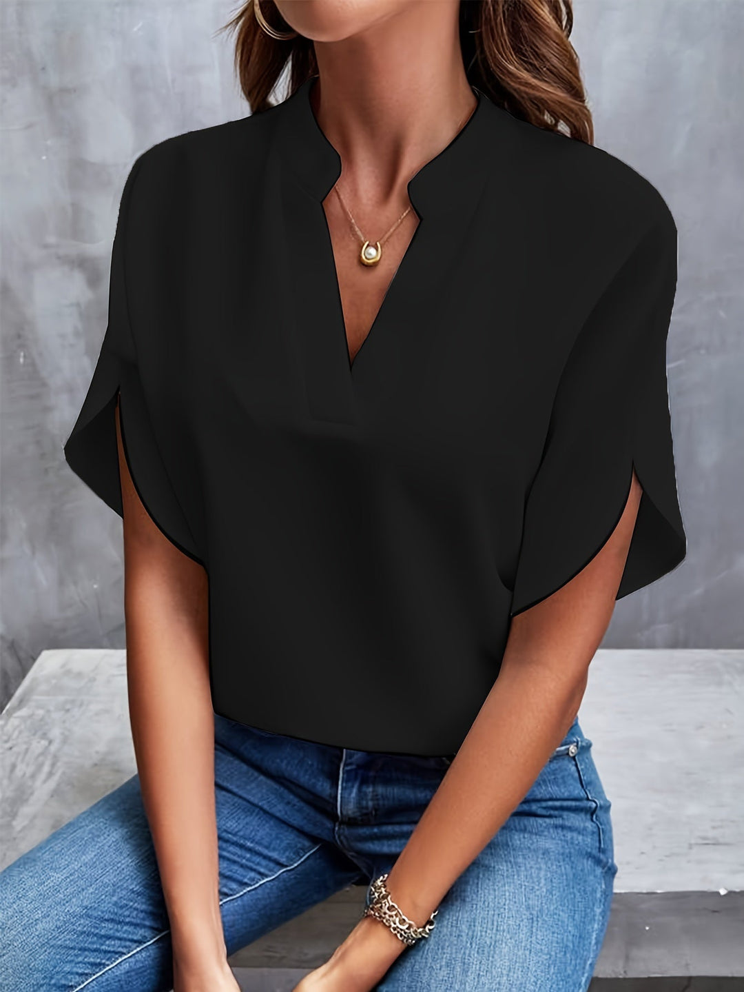 Levoire | Blouse En Chiffon Unie À Col V