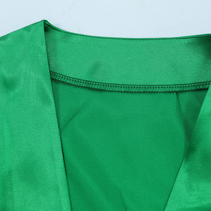 Levoire | Robe En Satin Unique & À La Mode