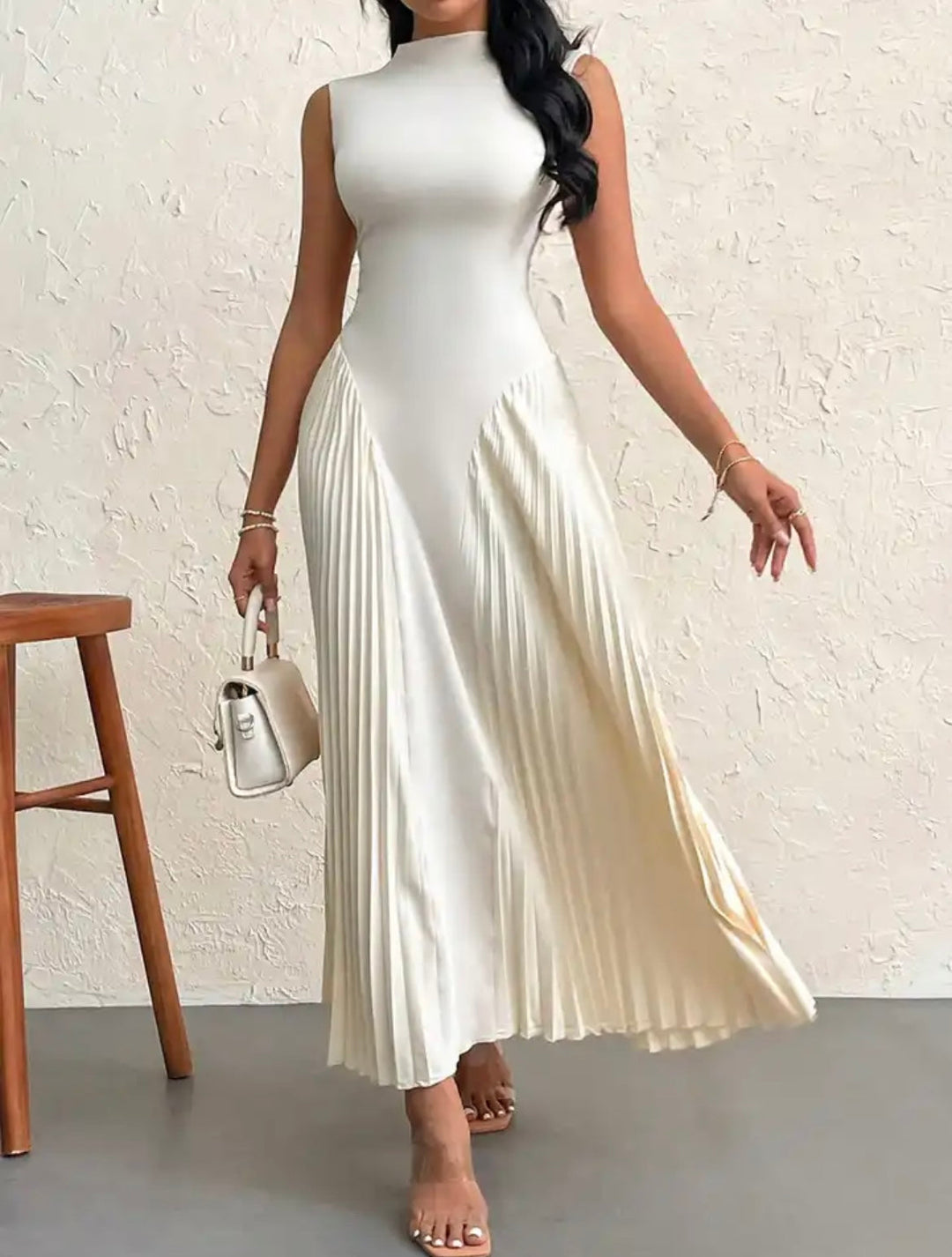 Levoire | Robe Maxi Sans Manches Avec Détails Plissés En Crème