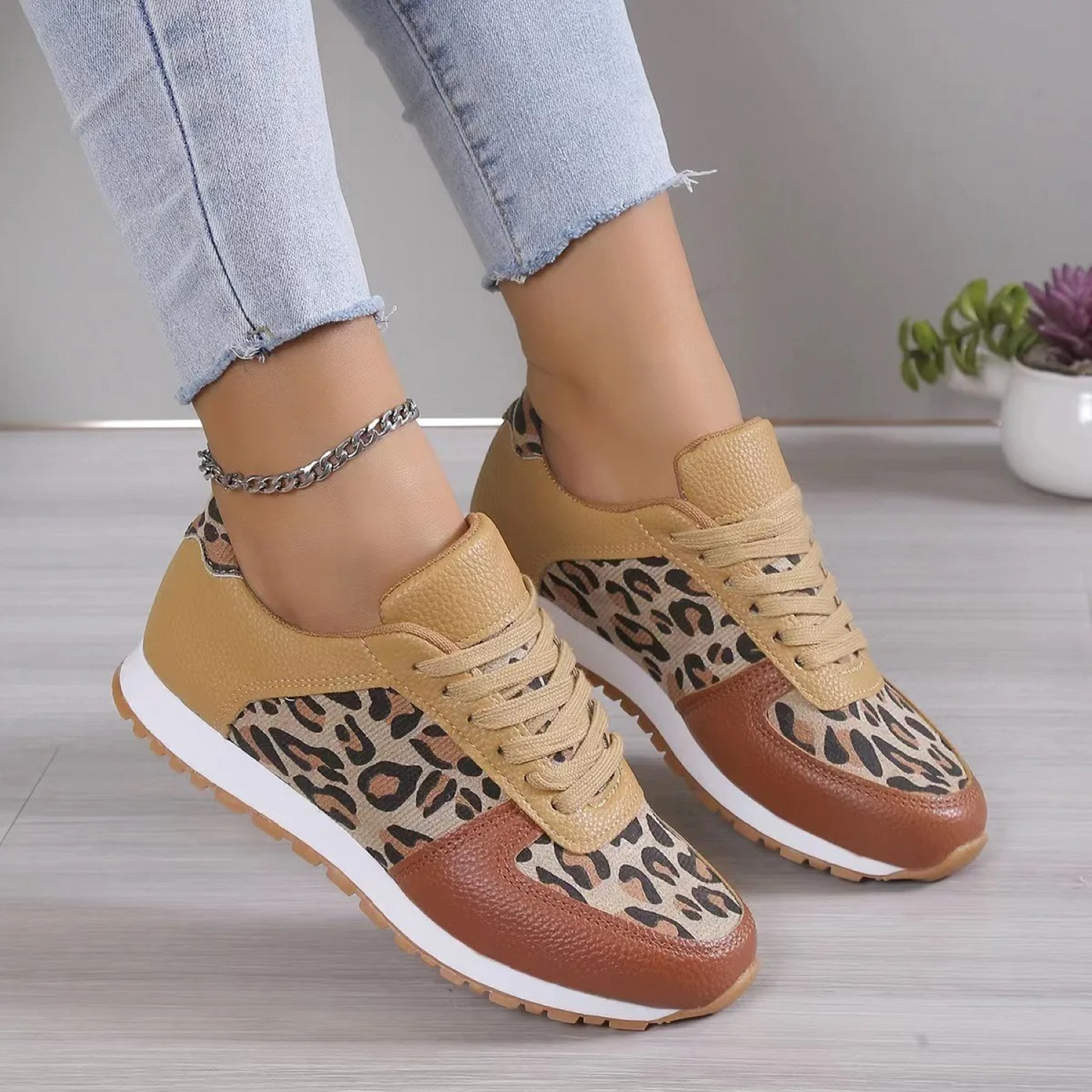 Levoire | Chaussures Plates Simples Pour Femmes Avec Motif Léopard Braun