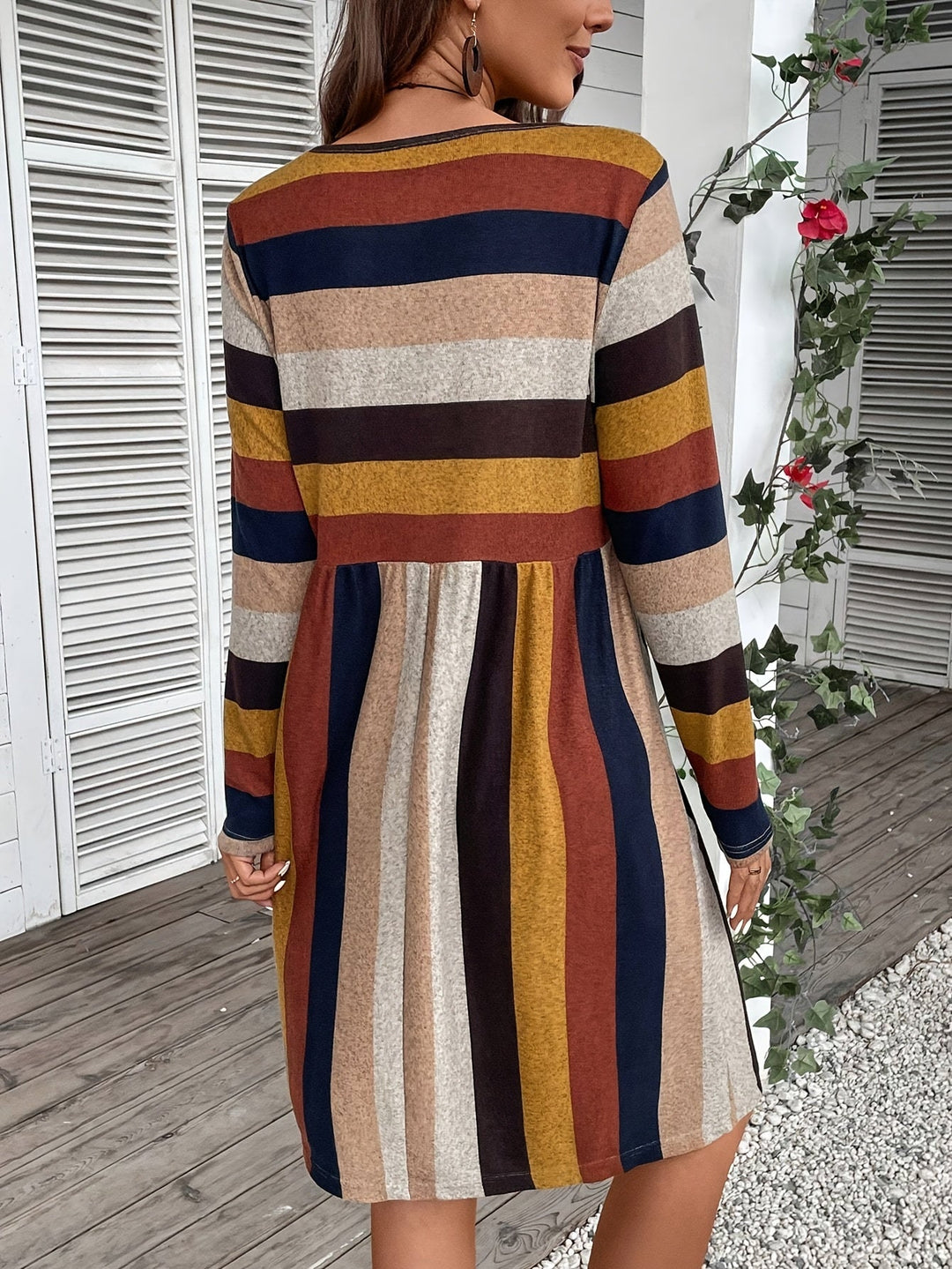Levoire | Robe À Rayures Décontractée Avec Manches Longues