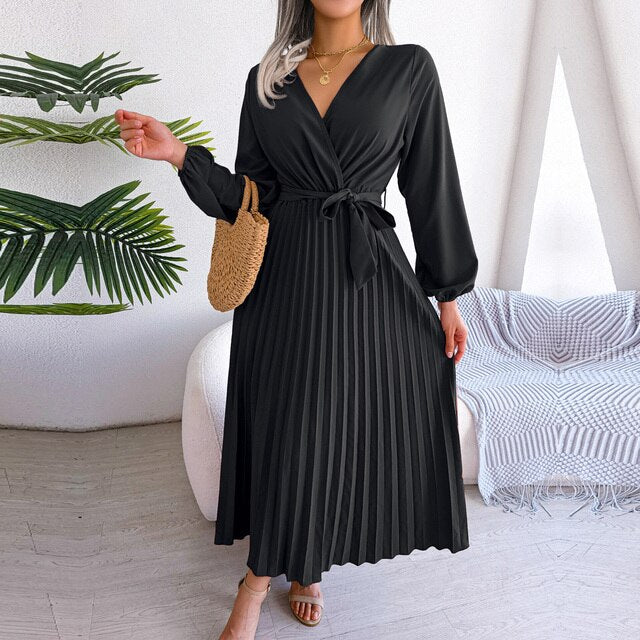 Levoire | Robe Élégante À Col En V Plissée Pour Femmes Noir