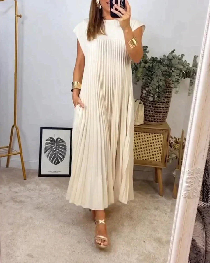 Levoire | Robe Plissée Élégante Longue Beige