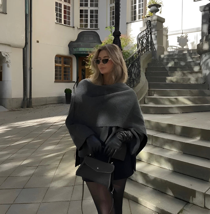 Levoire | Viral Robe De Cape