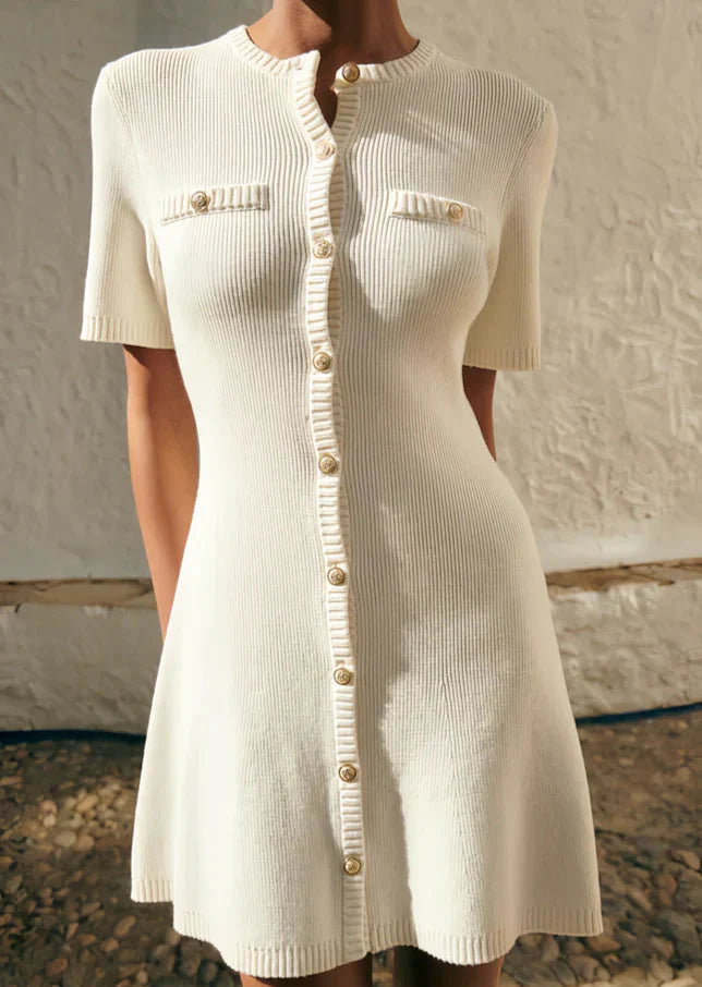 Levoire | Robe Minijupe Blanche Avec Manches Courtes Et Fermeture Boutonnée