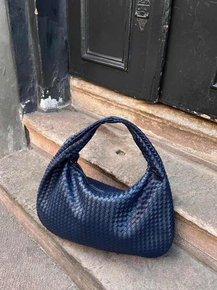 Levoire | Sac À Bandoulière En Cuir Vegan Avec Fermeture Éclair Bleu Marine