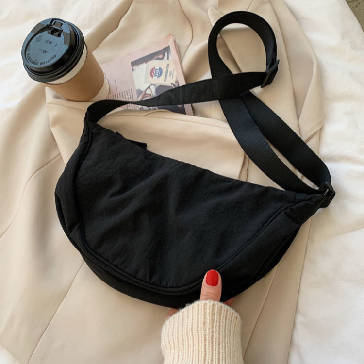 Levoire | Grand sac à bandoulière en nylon pour femmes