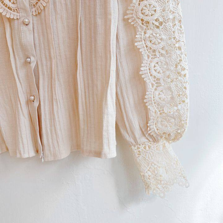 Levoire | Blouse Classique, Élégante & Super Mignonne !