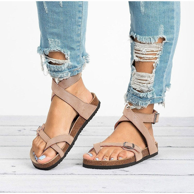 Levoire | Sandales Plates Avec Lanières Croisées Pour Femmes Beige