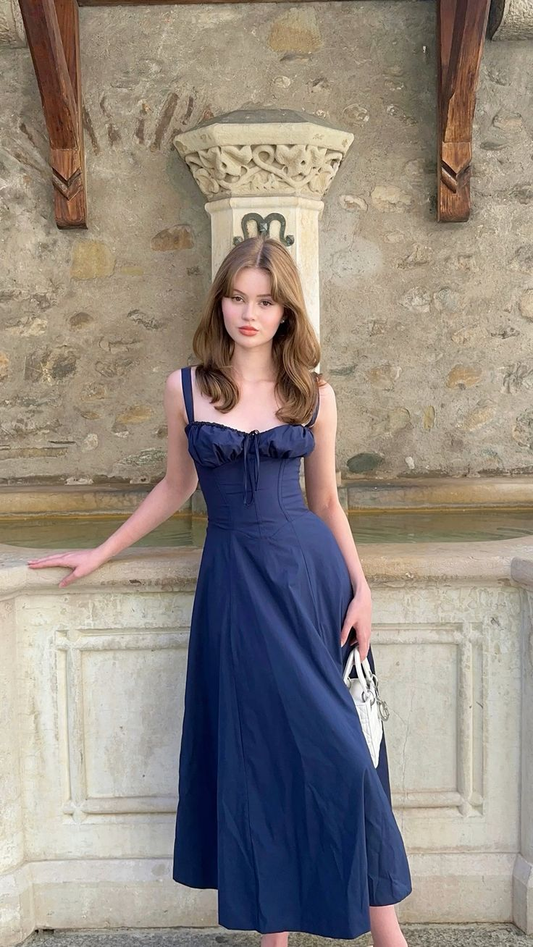 Levoire | Élégante robe midi longue bleue
