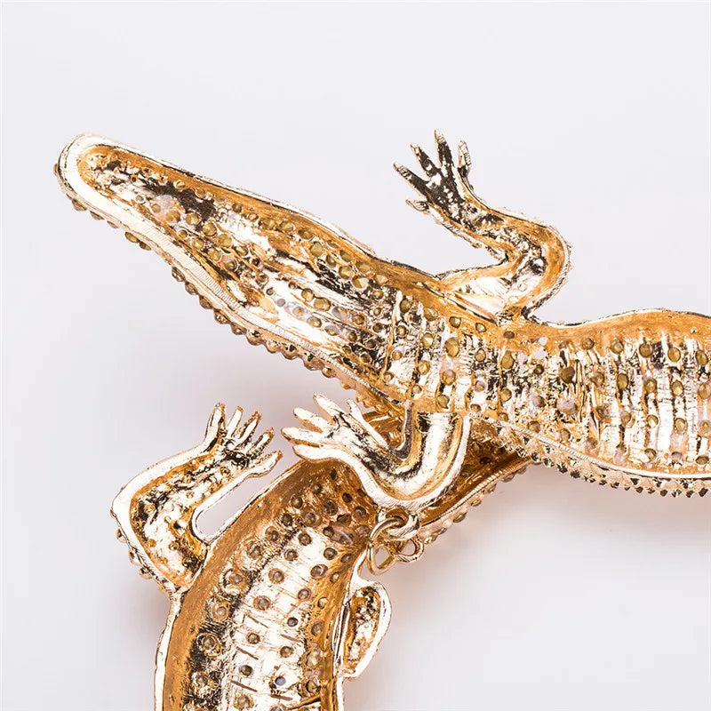 Levoire | Collier En Crocodile En Cristal Brillant Pour Un Look Accrocheur