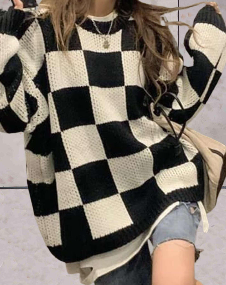 Levoire | Pull Tricoté Simple Avec Encolure Ronde Et Motif Carré Noir