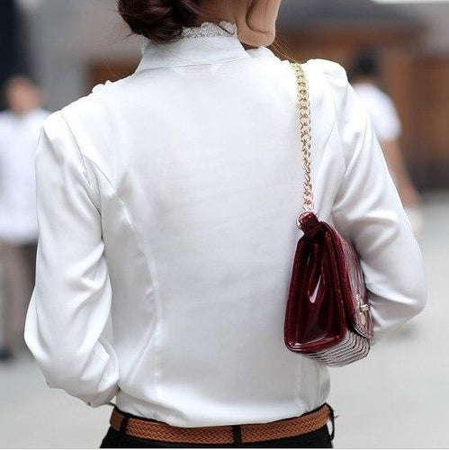 Levoire | Shirt À Louer Avec Des Manches Longues Et Un Col Jabot Froncé