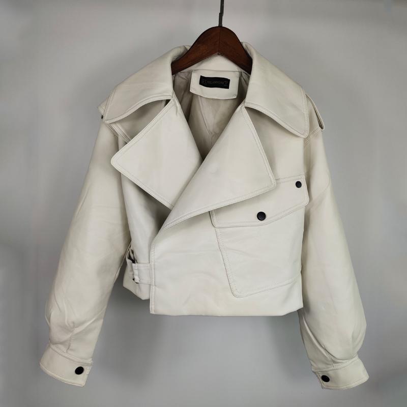 Levoire | Veste En Similicuir Élégante Beige