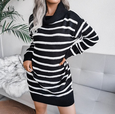 Levoire | Robe Pull Robe À Col Montant Avec Design Rayé Noir-Blanc