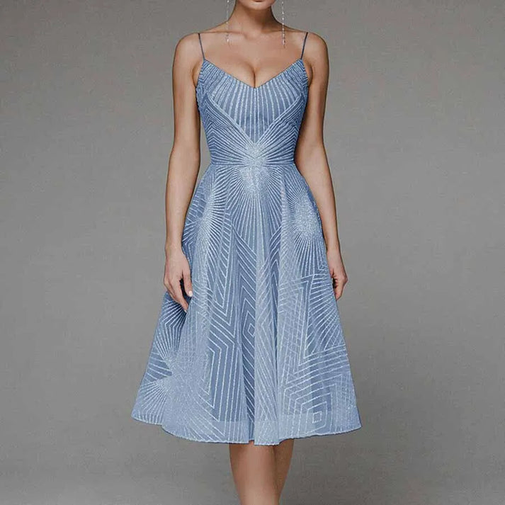 Levoire | Robe Élégante Avec Dos Nu Bleu