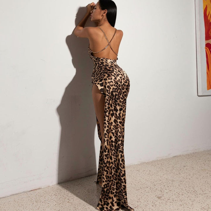 Levoire | Robe Une Robe De Soirée Élégante Avec Des Détails Sexy