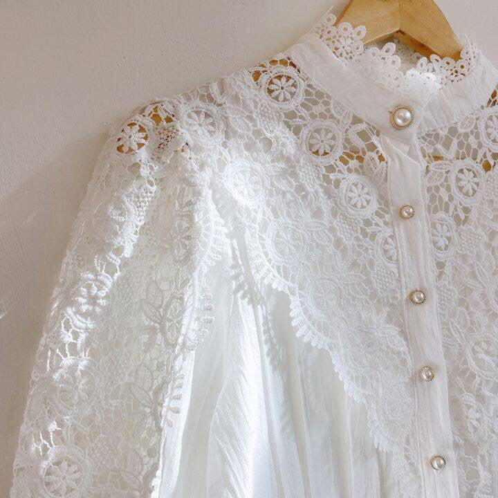 Levoire | Tunique Bordée De Dentelle À Manches Pétales