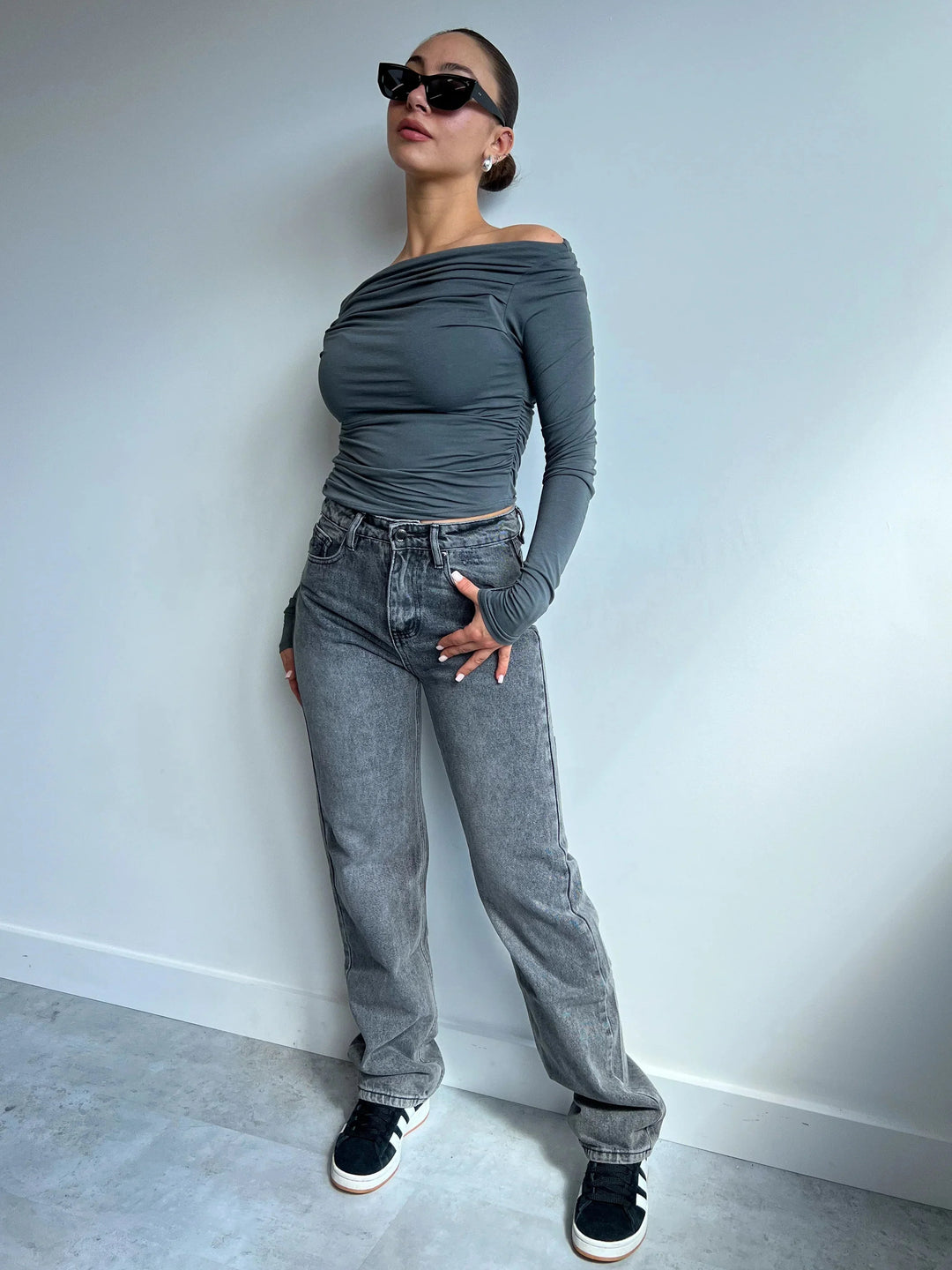 Levoire | Jeans Taille Haute Déchirés Gris Jeans Avec Jambes Droites Jeans Pour Femmes