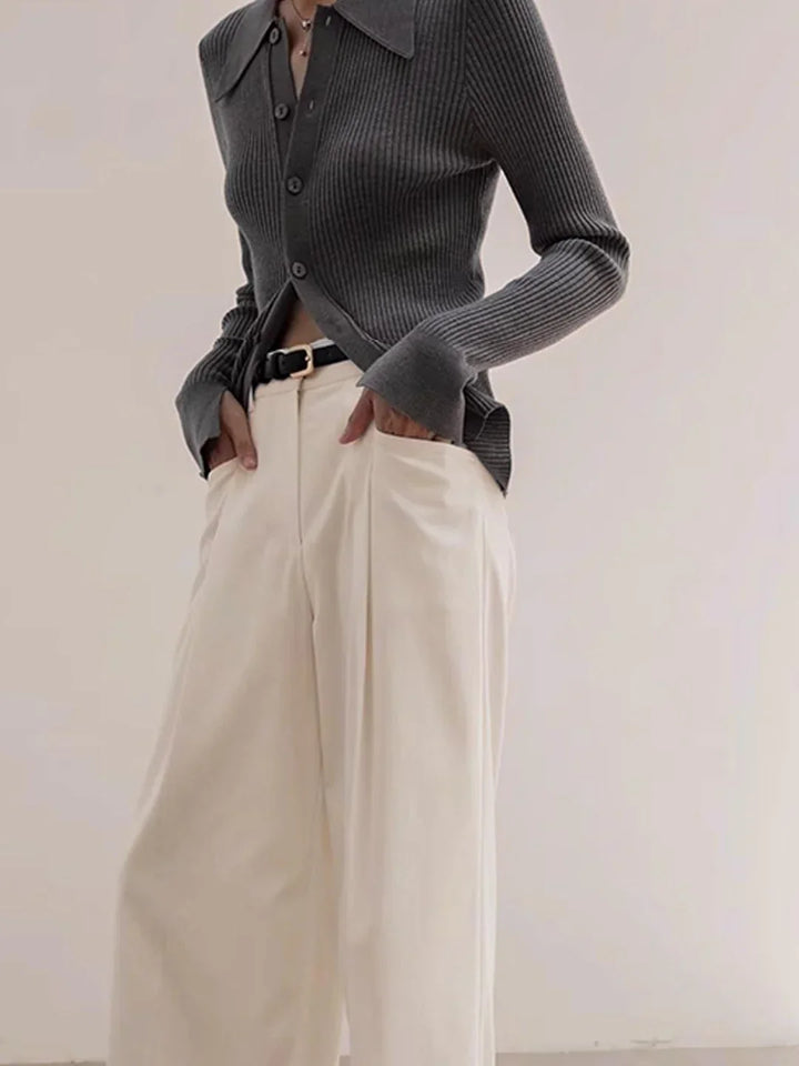 Levoire | Élégant Cardigan Slim À Rayures Avec Revers