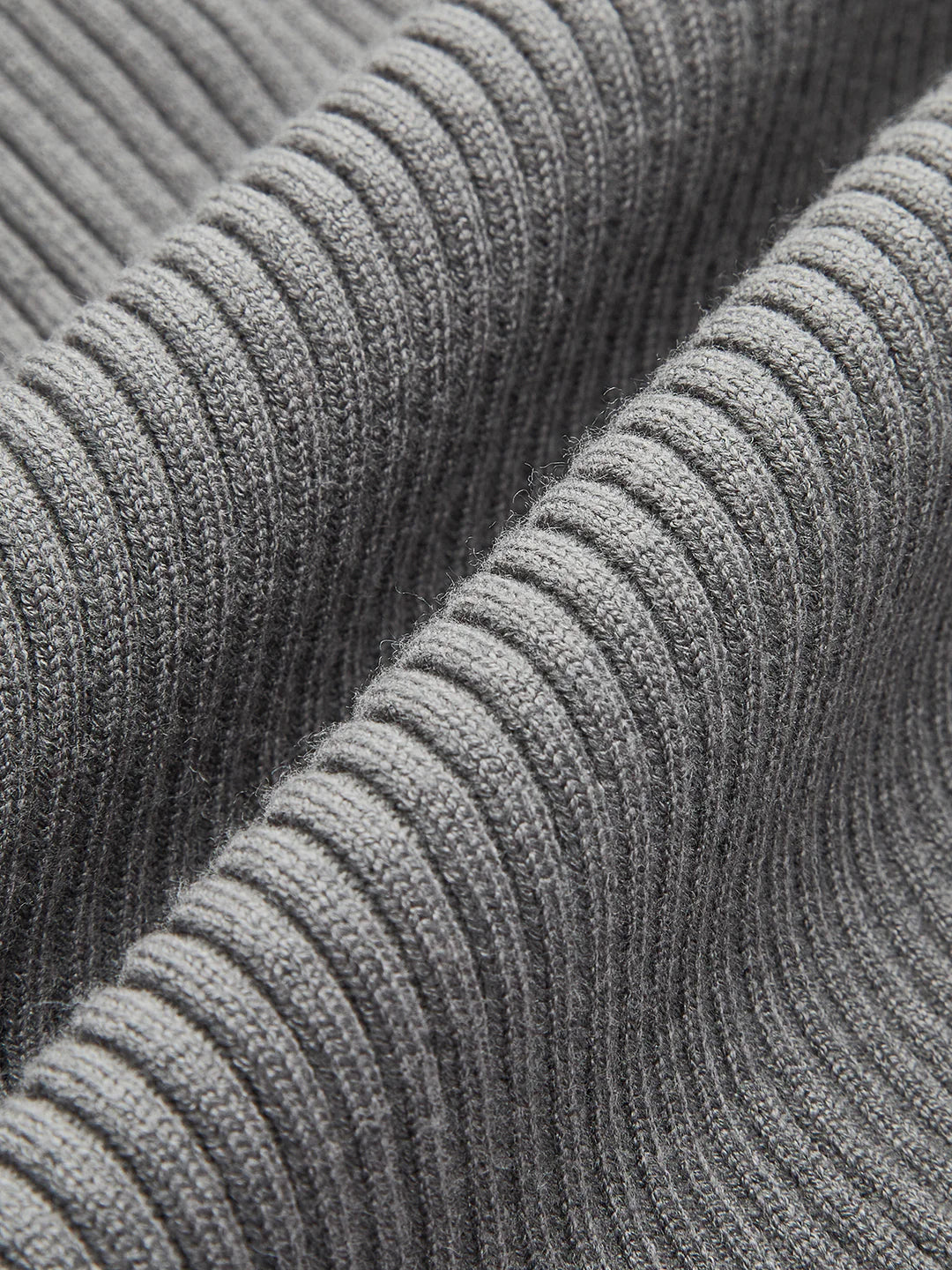 Levoire | Élégant Cardigan Slim À Rayures Avec Revers