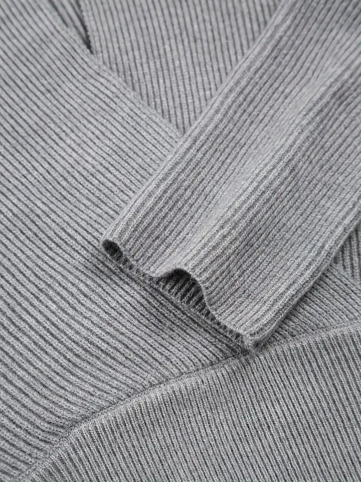 Levoire | Riste V Décolleté Pull-Over