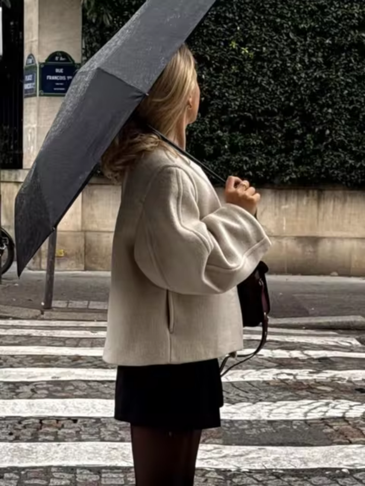 Levoire | O-Cou Panneau Court Veste