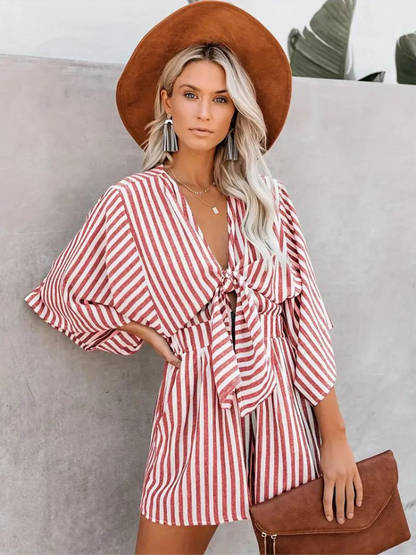 Levoire | Combinaison Rayée Tenue D'Été Avec Cravate Rouge