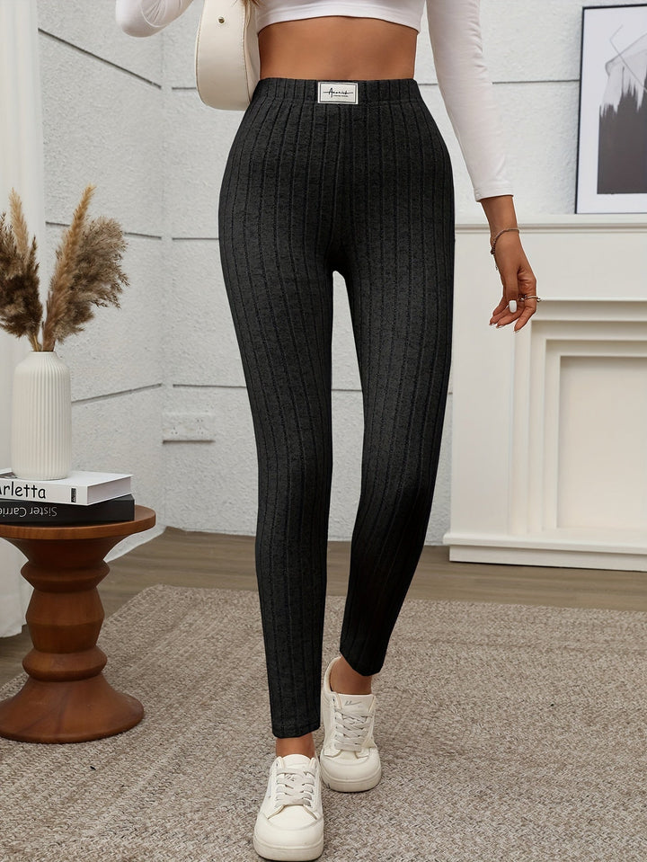 Levoire | Pantalon En Rib Pour Femmes Élégant Et Ajusté