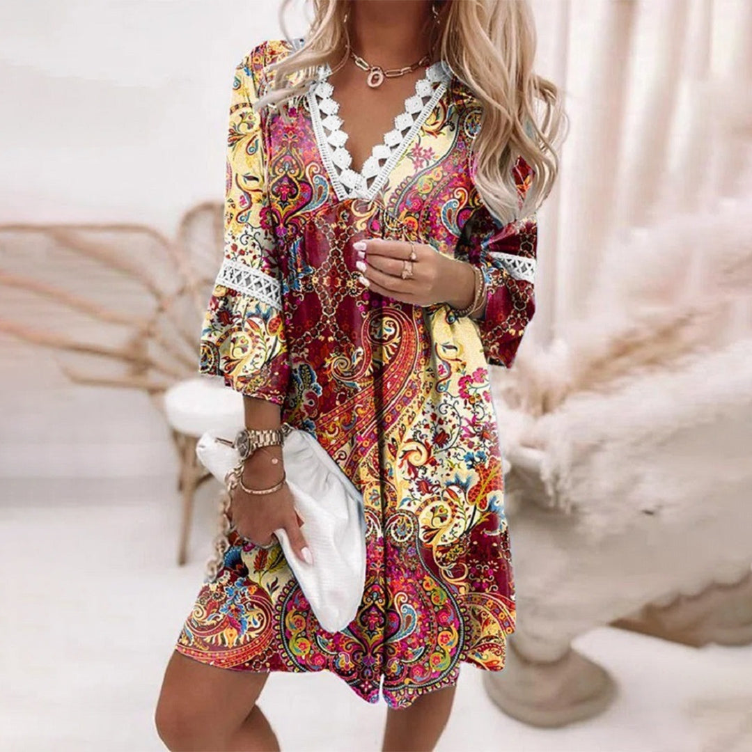 Levoire | Robe Bohème À Encolure En V Et Avec Des Détails Franges Pour Femmes Rot