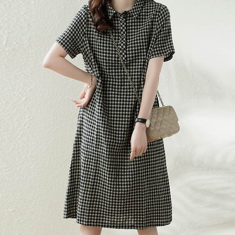 Levoire | Robe À Carreaux Avec Col Et Fermeture À Boutons Noir