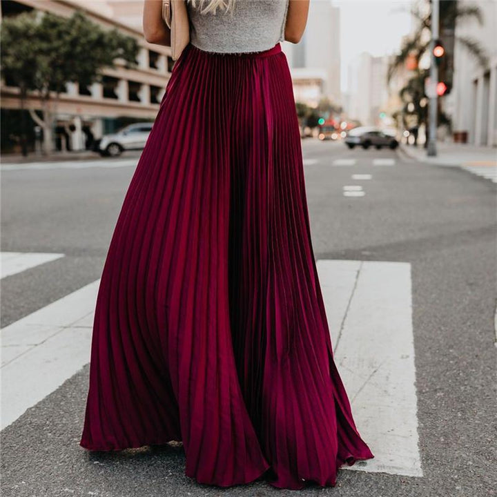 Levoire | robe longue unie plissée BOURGOGNE