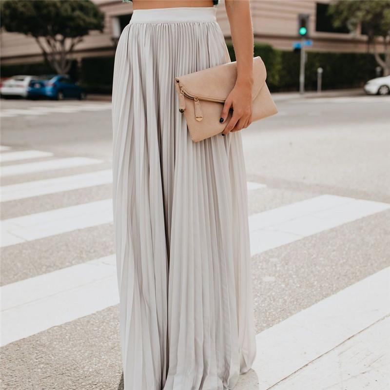 Levoire | robe longue unie plissée BLANC