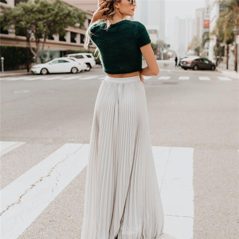 Levoire | robe longue unie plissée