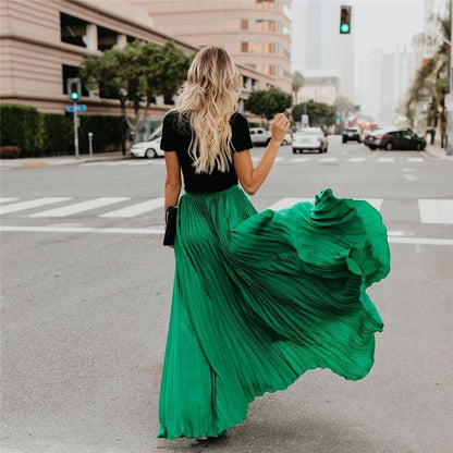 Levoire | robe longue unie plissée