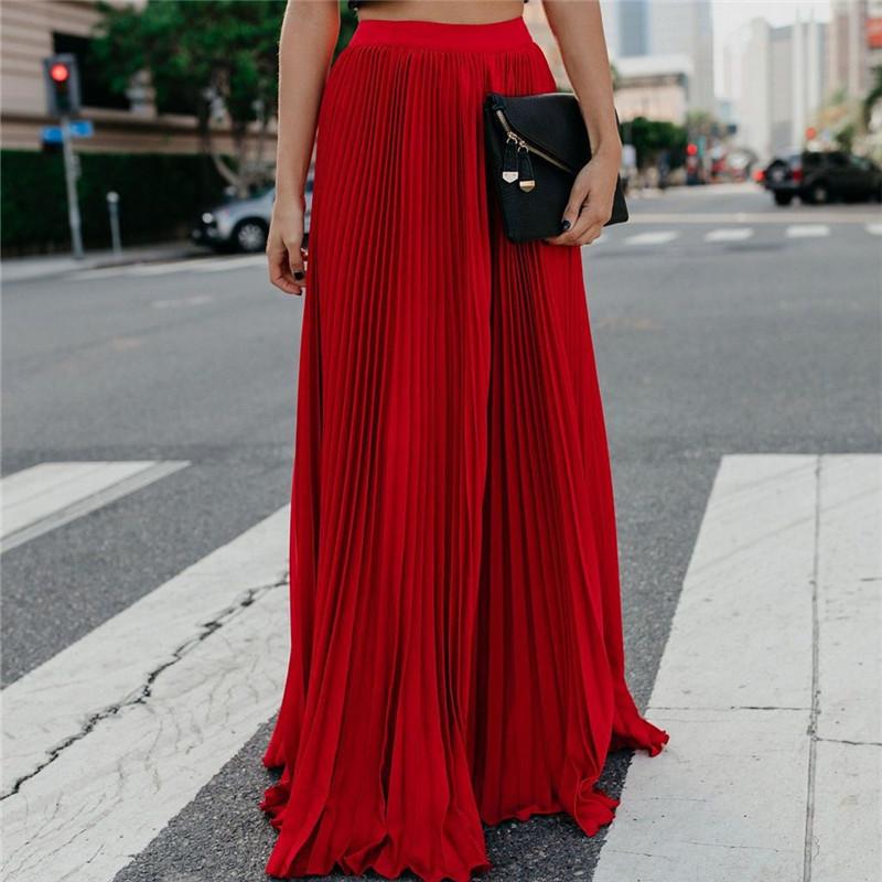 Levoire | robe longue unie plissée ROUGE