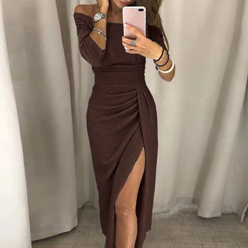 Levoire | Robe De Fête Élégante Avec Décolleté Ouvert Kaffie
