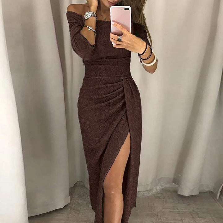 Levoire | Robe De Fête Élégante Avec Décolleté Ouvert Kaffie