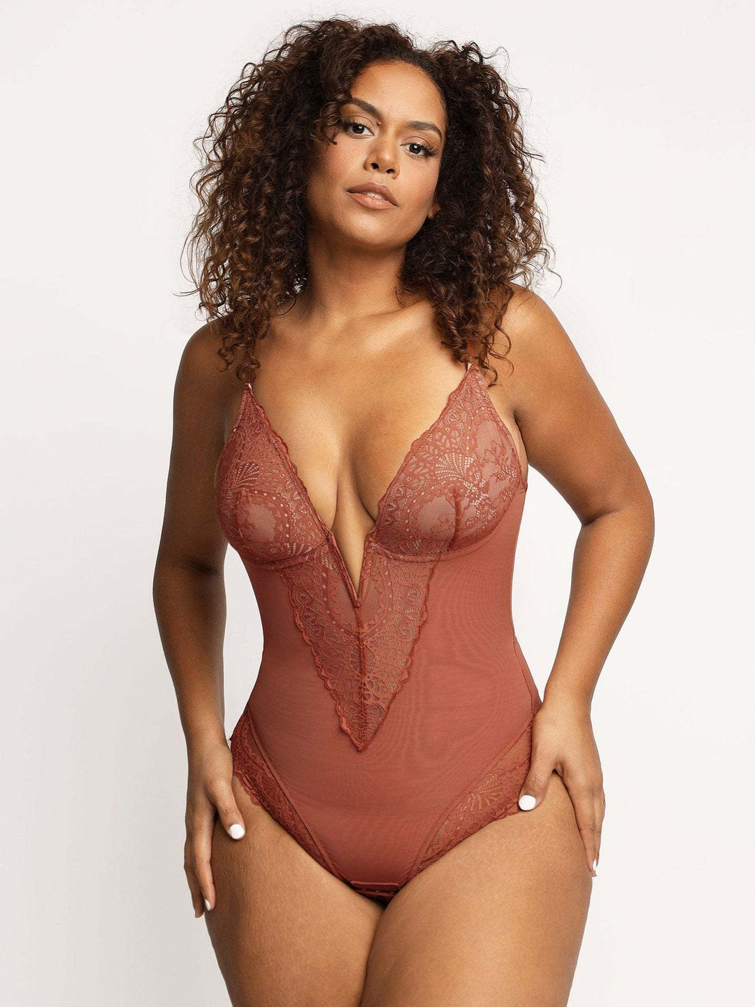 Levoire | Bretelles Réglables Décolleté En V Body En Dentelle Shapewear Rouille