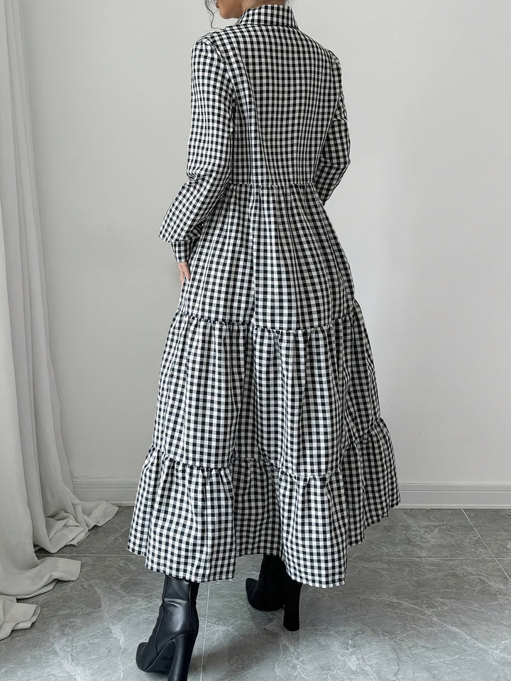 Levoire | Élégante Robe Chemise Maxi À Imprimé À Carreaux Avec Fermeture À Boutons