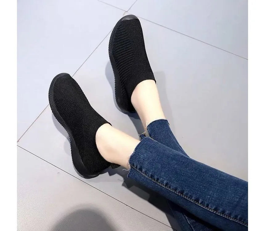 Levoire | Sandales À Enfiler Avec Style Noir
