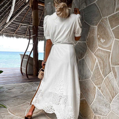 Levoire | Robe Maxi Brodée Avec Fermeture À Boutons Pour Femmes